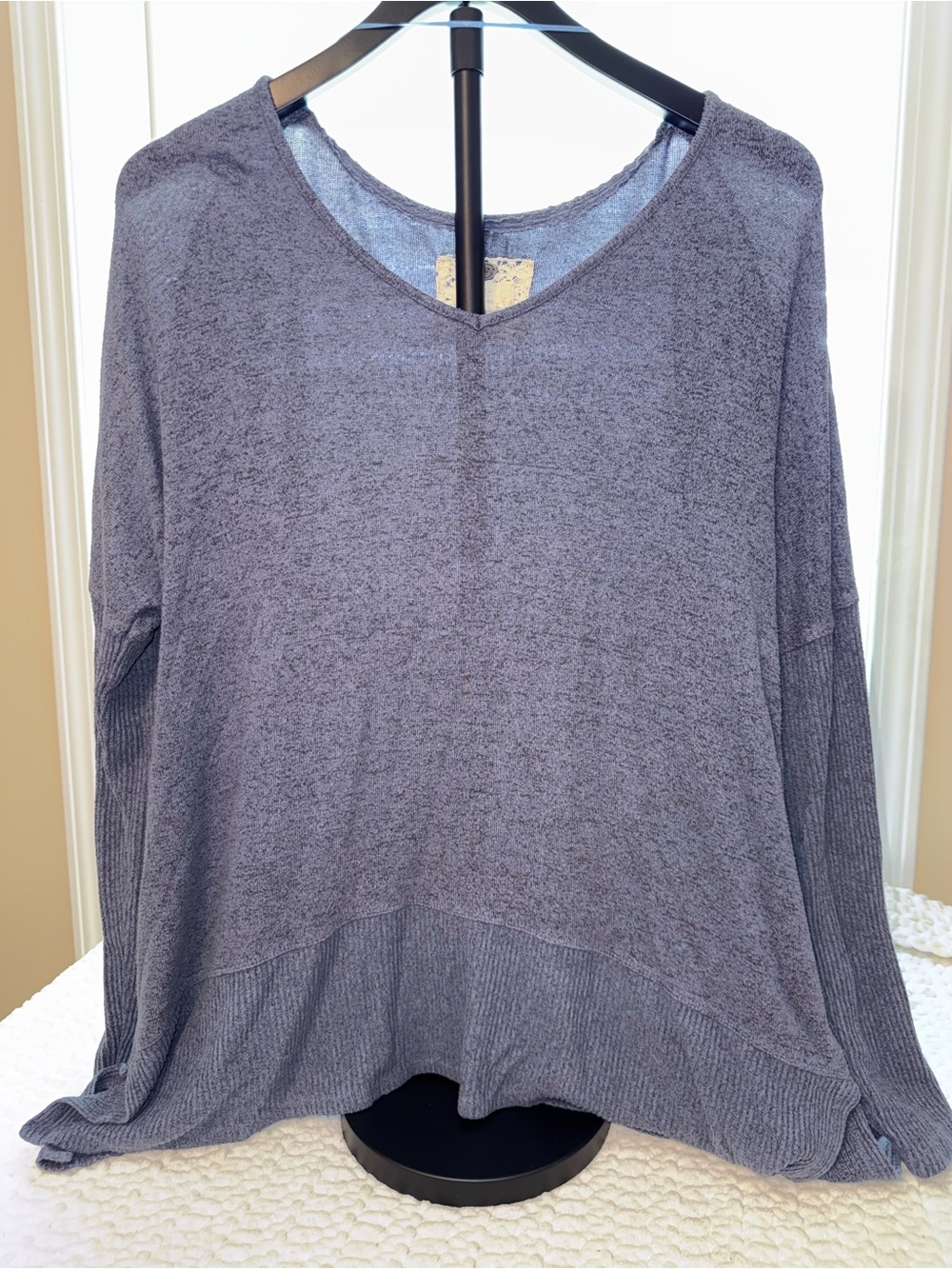 Cupio Heathered Blue-Gray V-Neck Pullover Hoodie